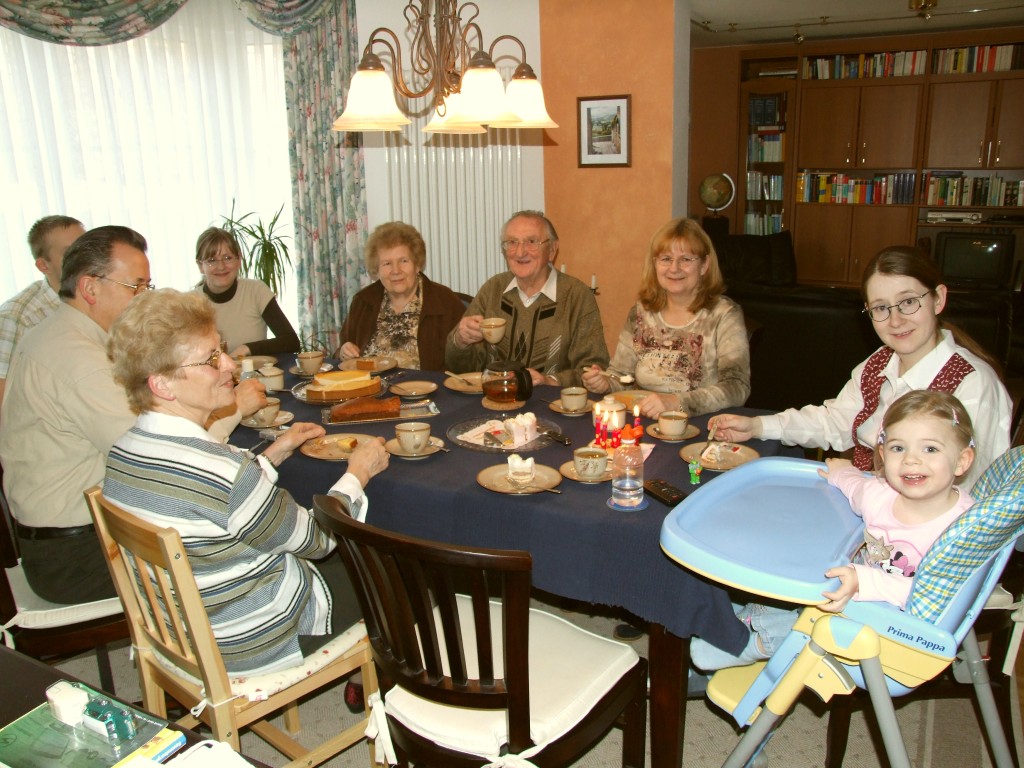 "Happy Birthday, liebe Clara!"