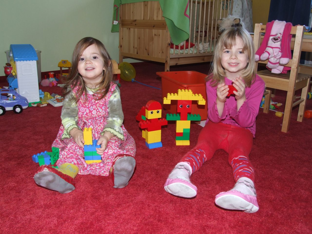 Clara & Tessa 16.11.2008