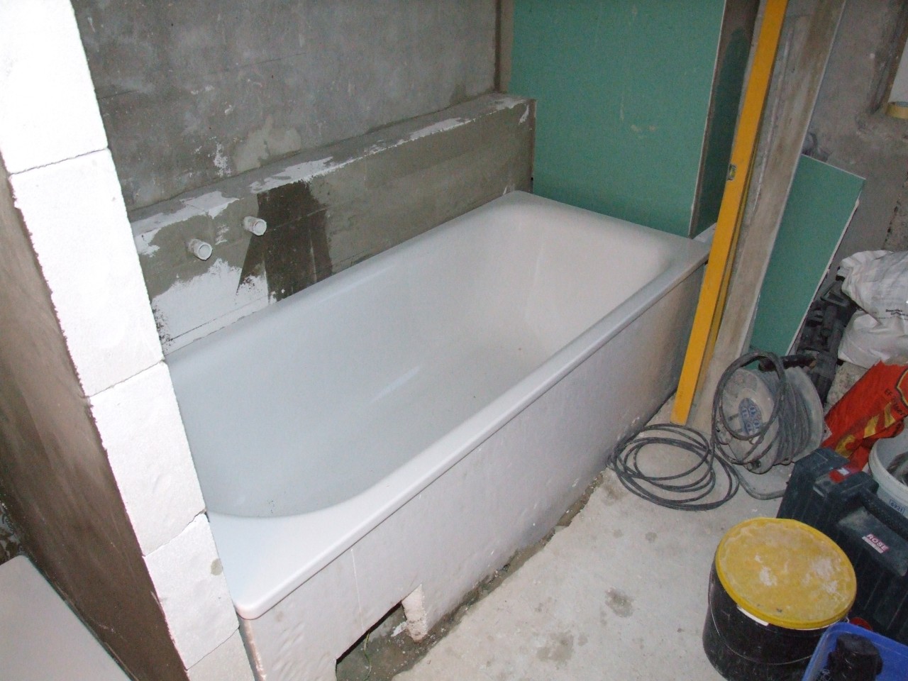 Die neue Badewanne